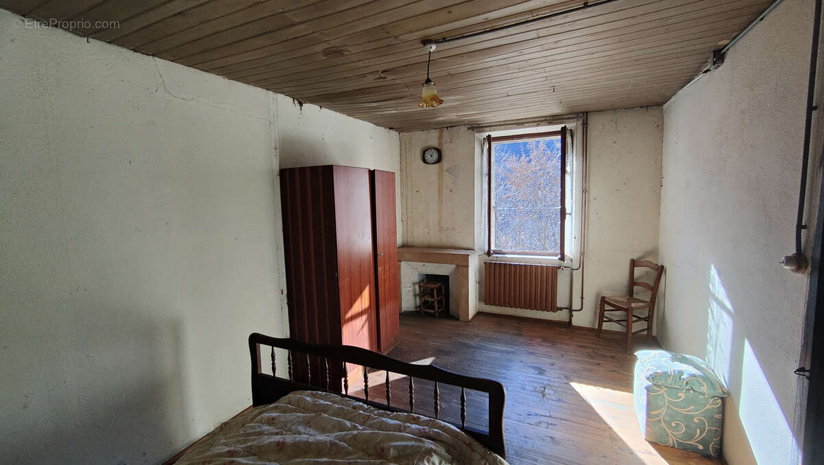 Maison à JUVINAS