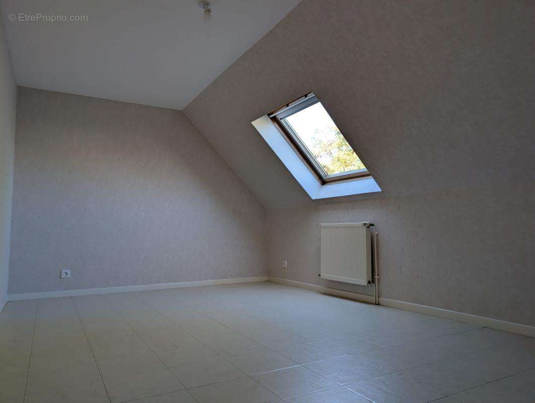 Maison 80 m² à Souvigny  - photo 7