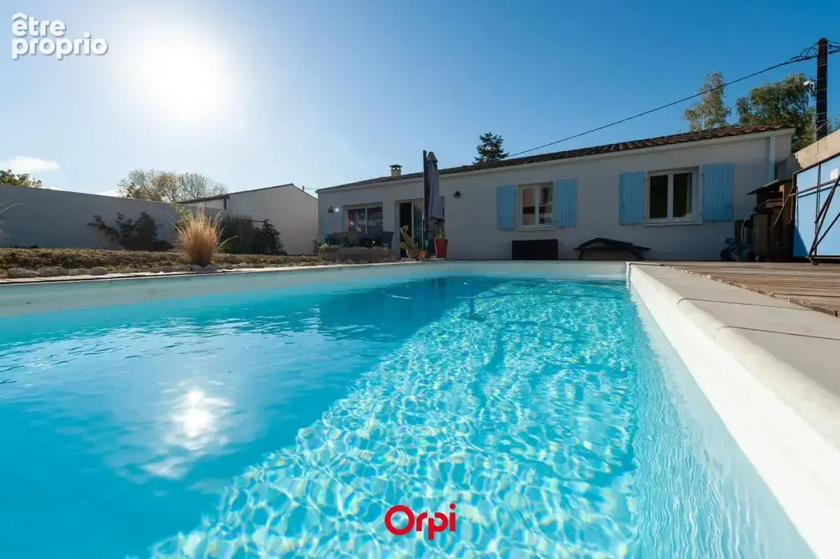 Maison À Vendre, 3 chambres plain-pied piscine - photo 9