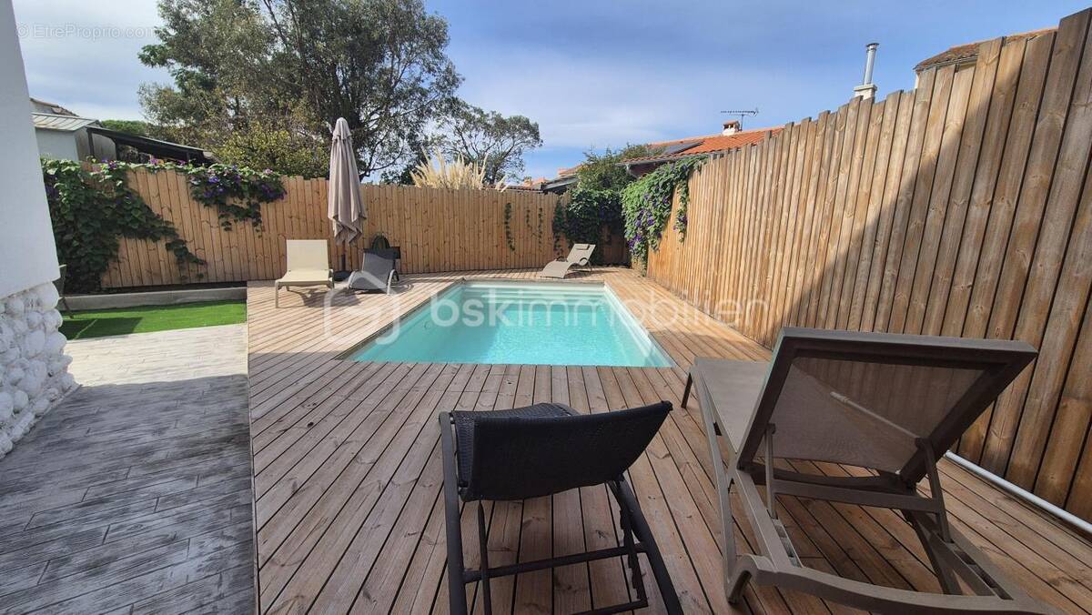 Maison à SAINT-CYPRIEN