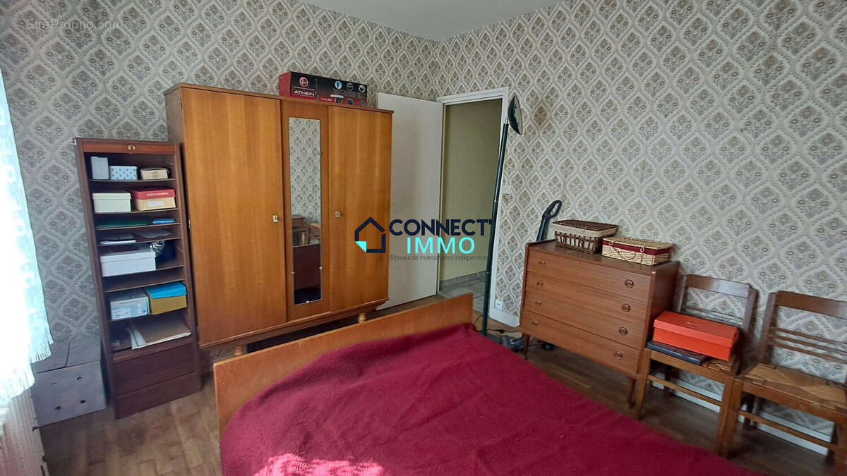 Maison 110 m² à Langonnet  - photo 6