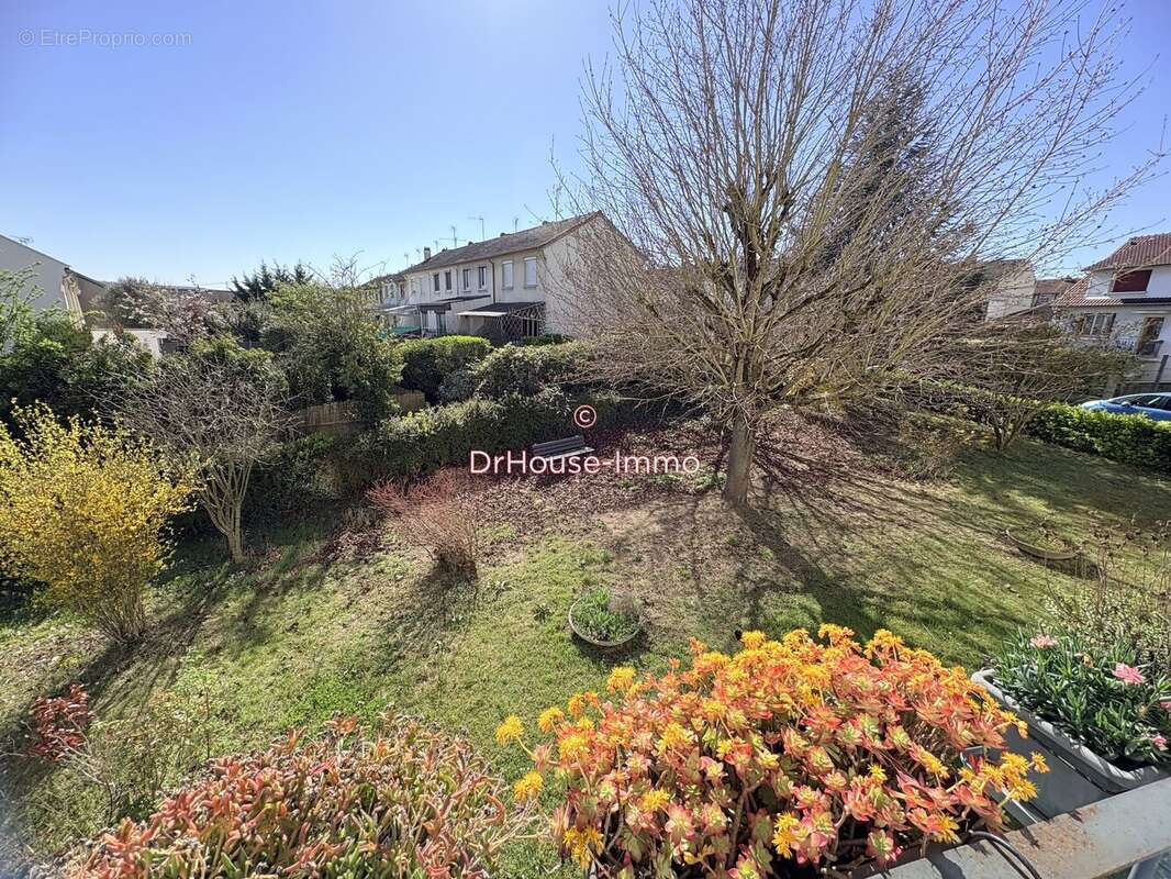 Appartement à MANTES-LA-VILLE