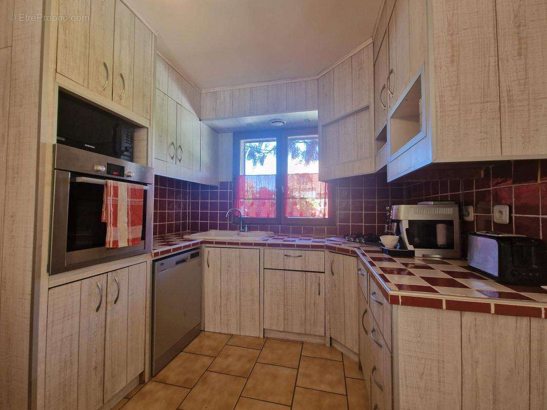 Maison à VAIRES-SUR-MARNE