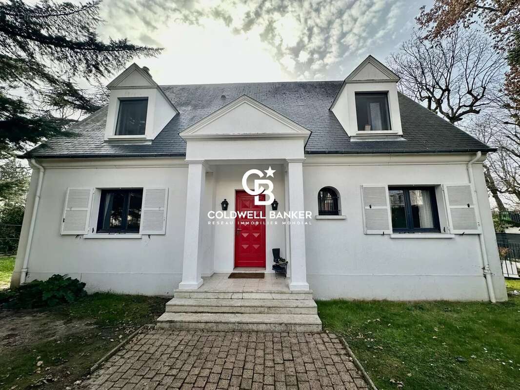 Maison à LE VESINET