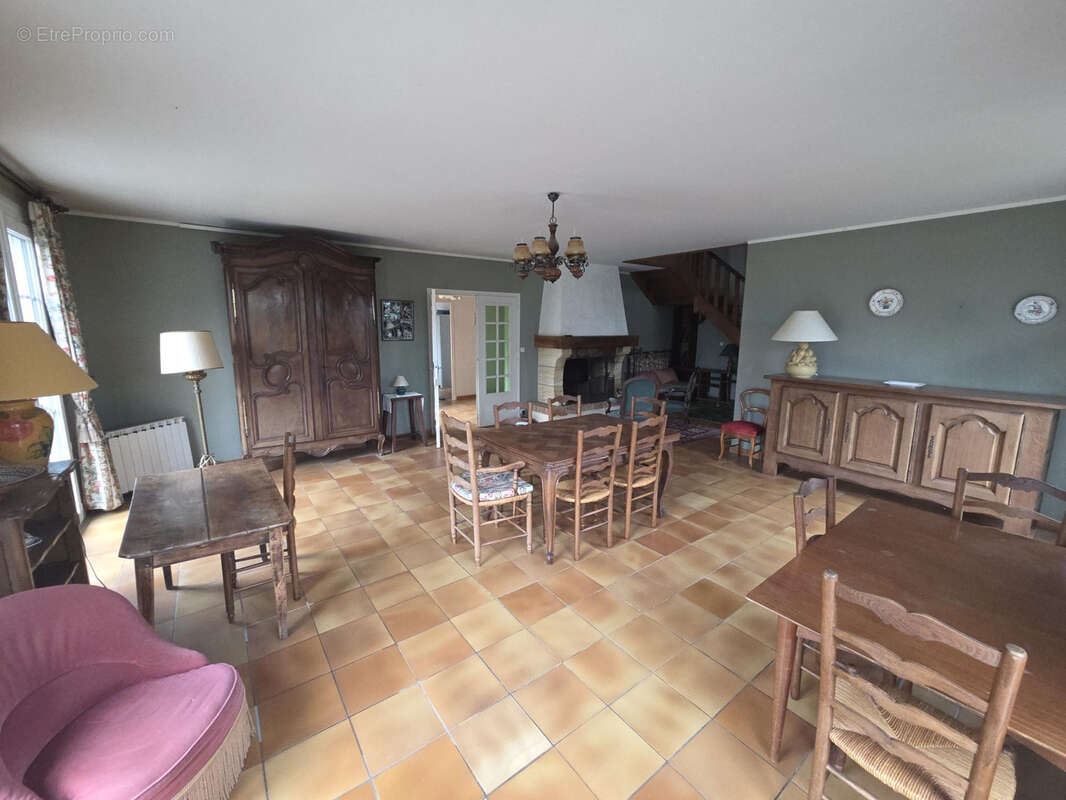 Maison à MONTIVILLIERS