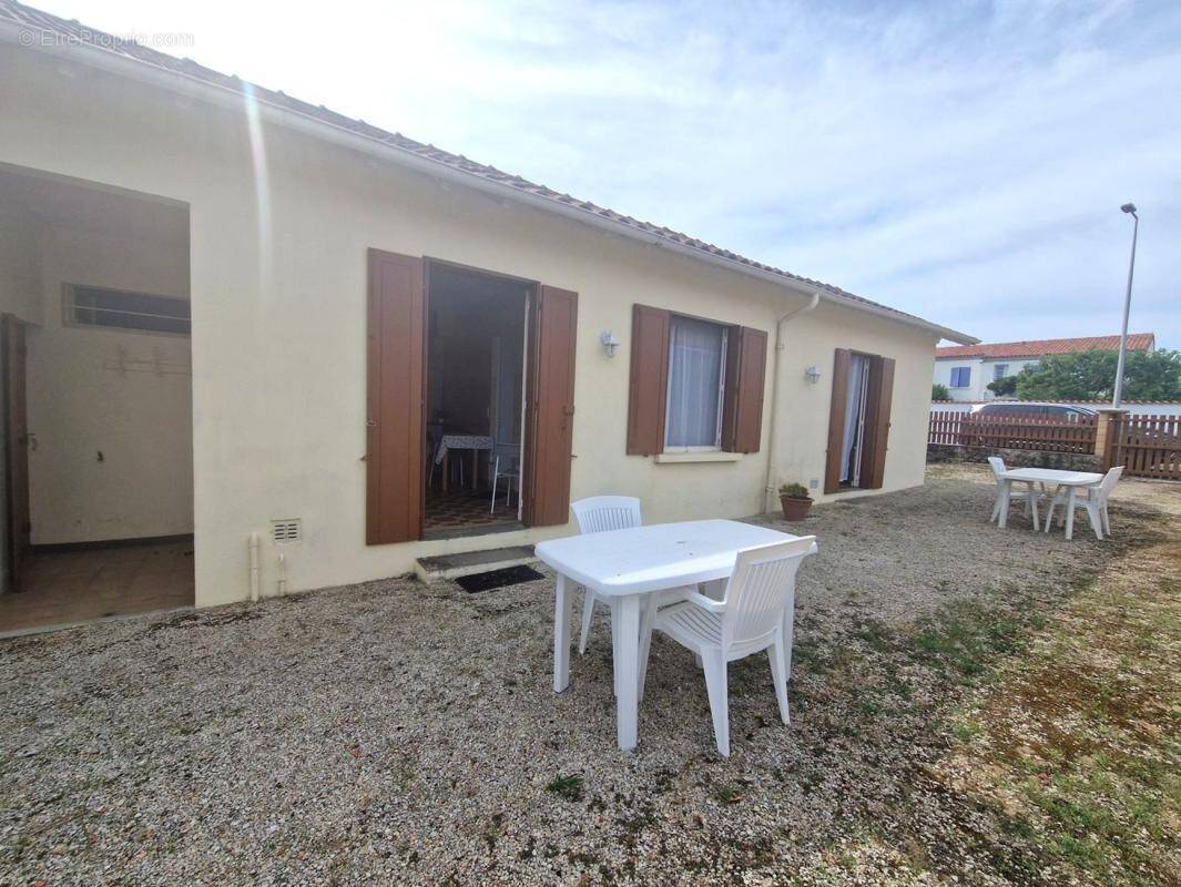 Maison à SAINT-PALAIS-SUR-MER
