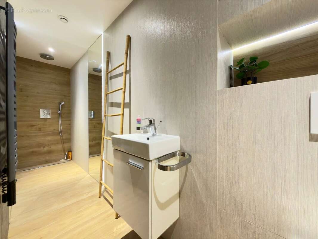 Appartement à LE RAINCY