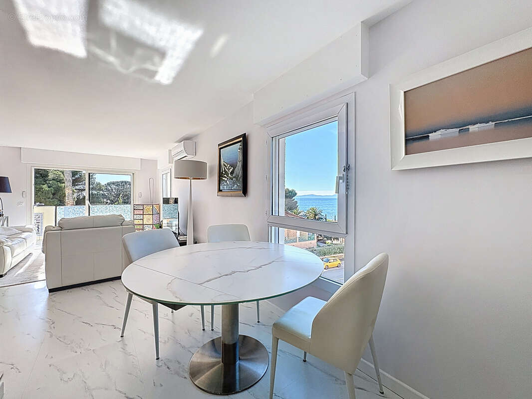 Appartement à SAINT-RAPHAEL