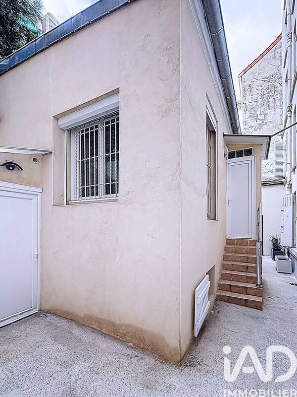 Photo 1 - Appartement à PARIS-18E