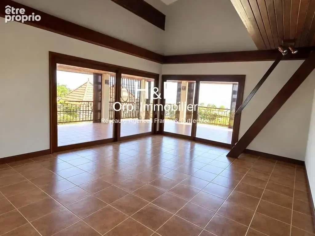 Villa d'architecte secteur Schoelcher - Case Pilote - photo 5