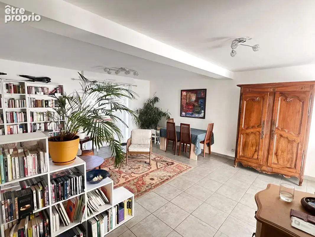 Maison familiale de 124 m² - 4 chambres - Construction récente de 2017 - photo 8