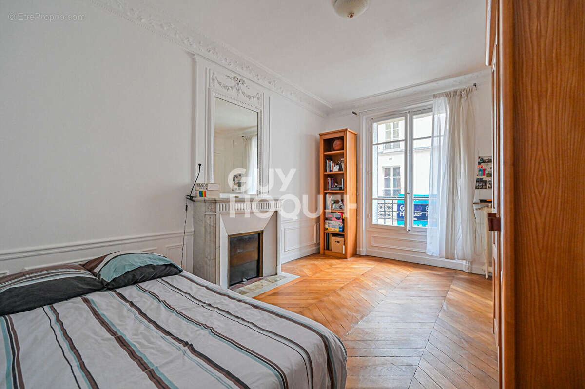 Appartement à PARIS-12E