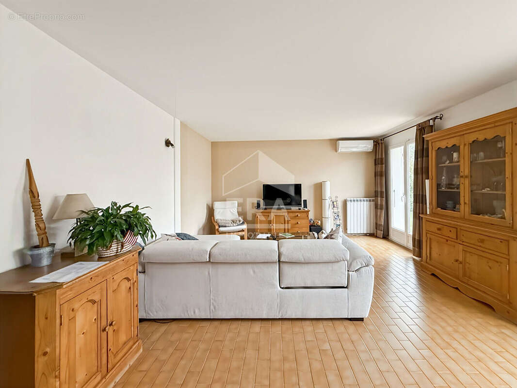 Maison à BOUC-BEL-AIR