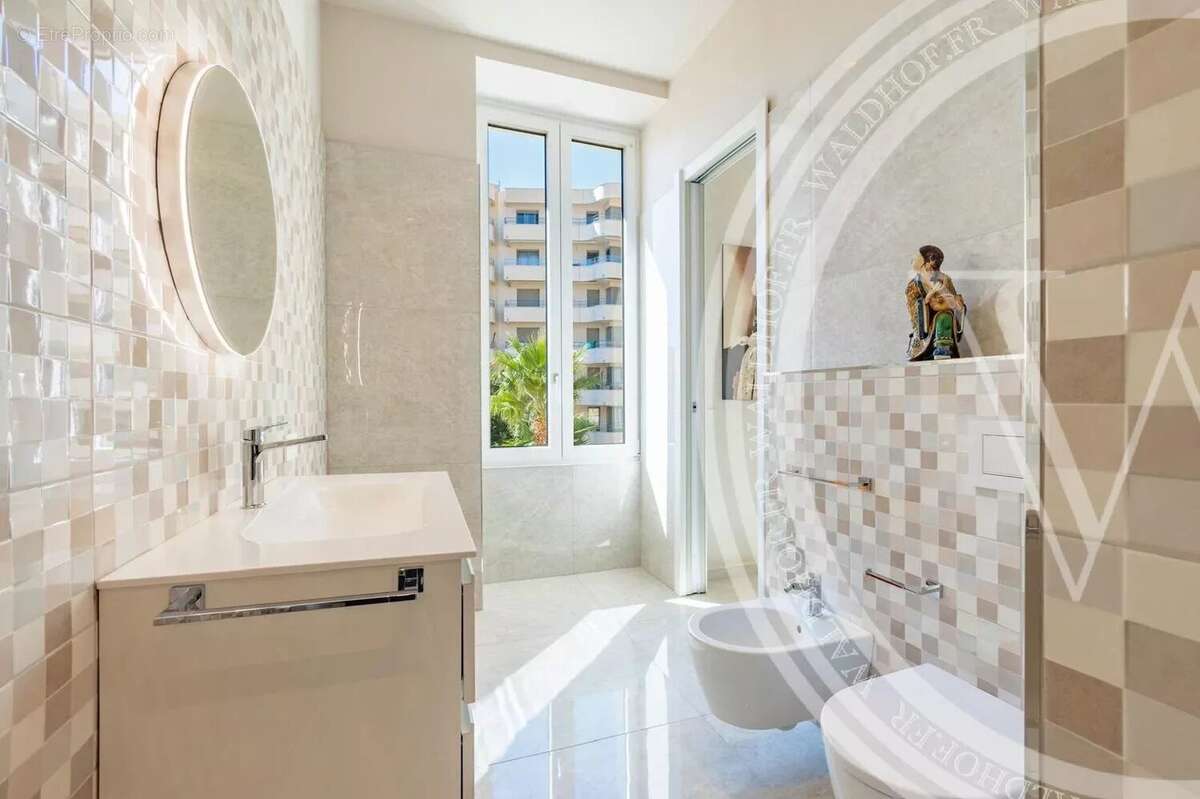 Appartement à MENTON