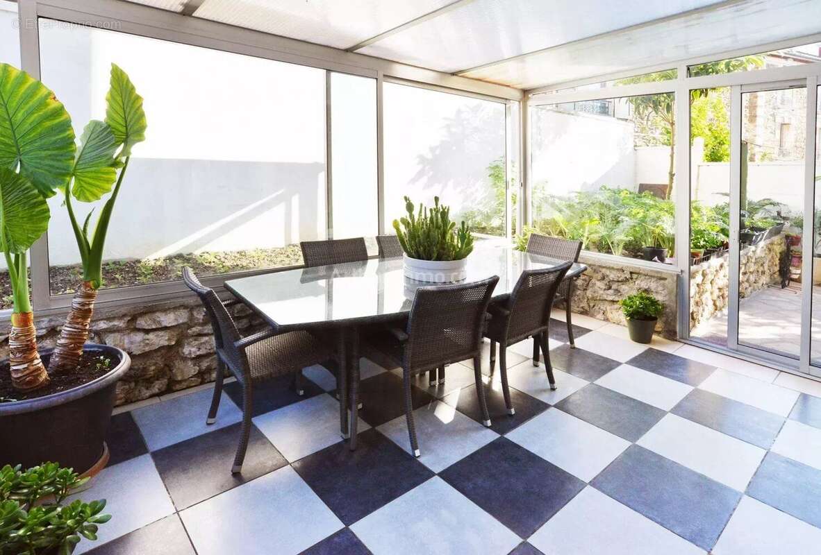 Maison à VILLENEUVE-SAINT-GEORGES