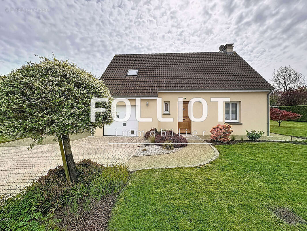 Maison à TORIGNI-SUR-VIRE