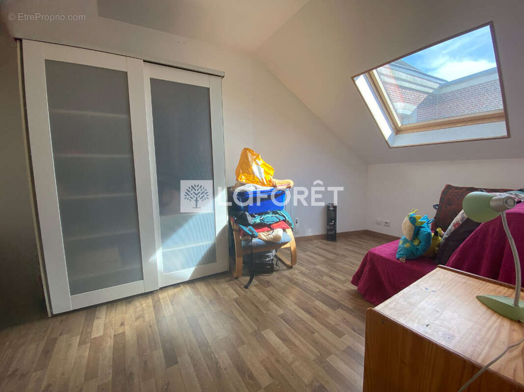 Maison à ISNEAUVILLE