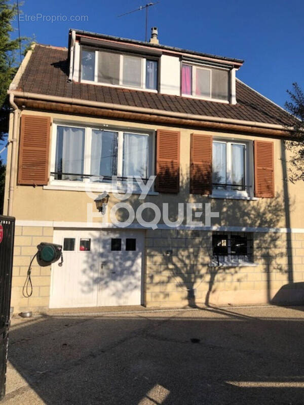 Maison à LE BLANC-MESNIL