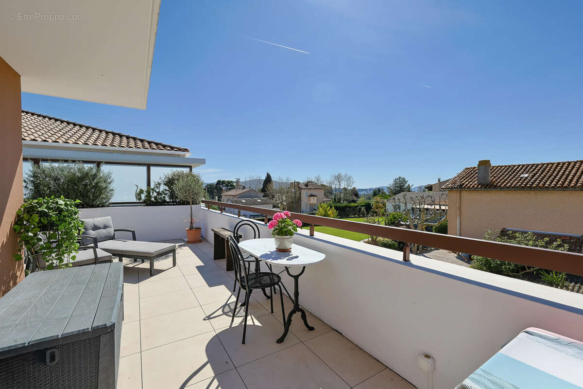 Appartement à MARSEILLE-13E