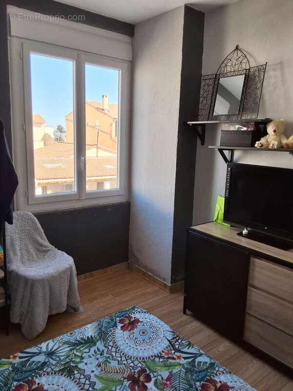 Appartement à MAUGUIO