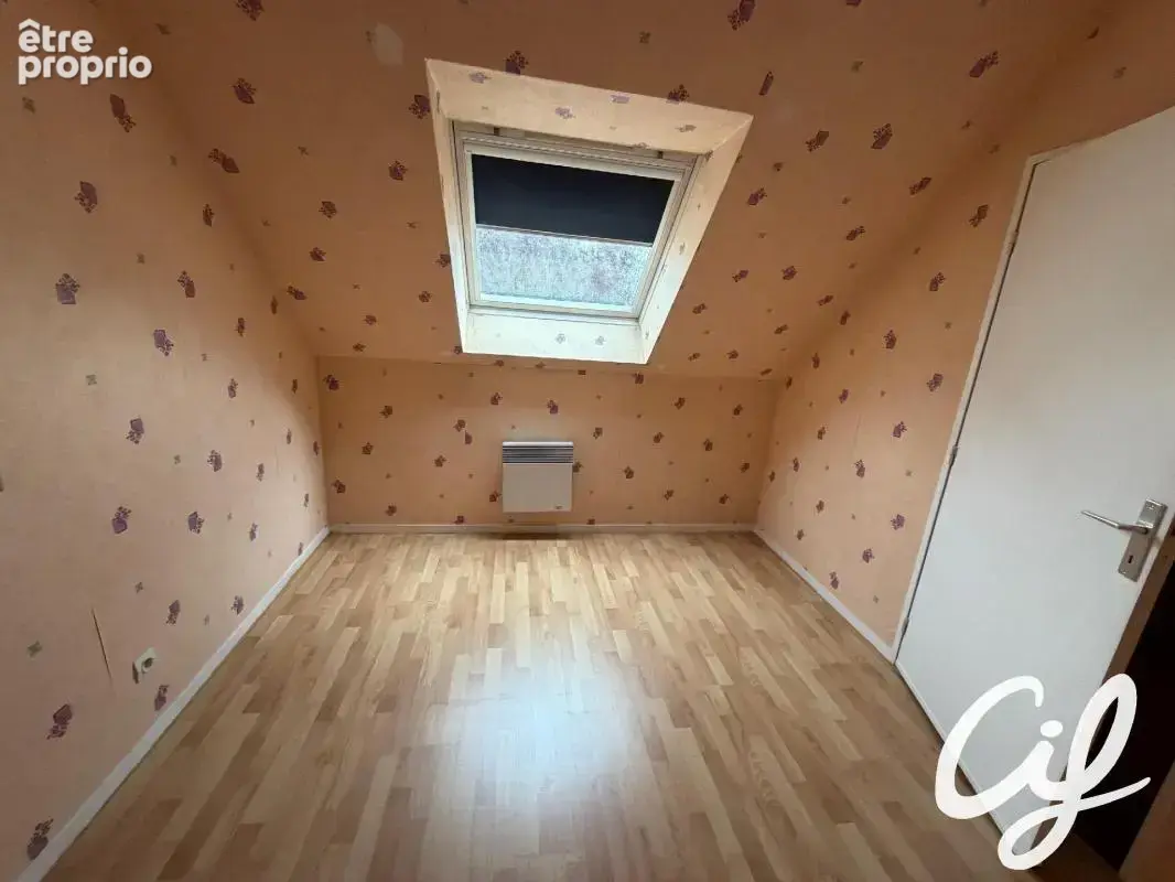 Maison T3 VAL DE REUIL - 64.99 m2  115 000 Euros - photo 6