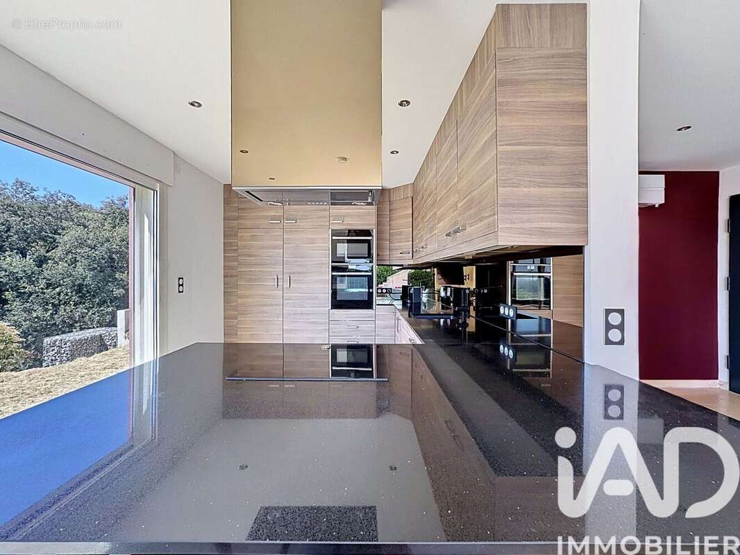 Maison 138 m² à Nice  - photo 7
