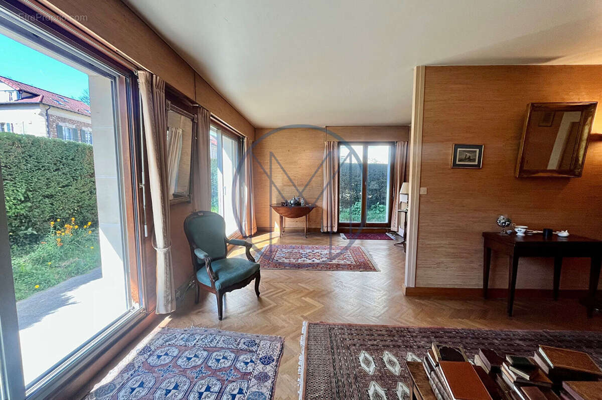 Appartement à VERSAILLES