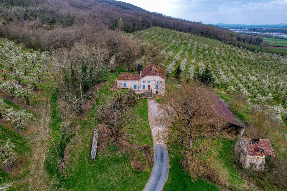 Maison à VILLENEUVE-SUR-LOT