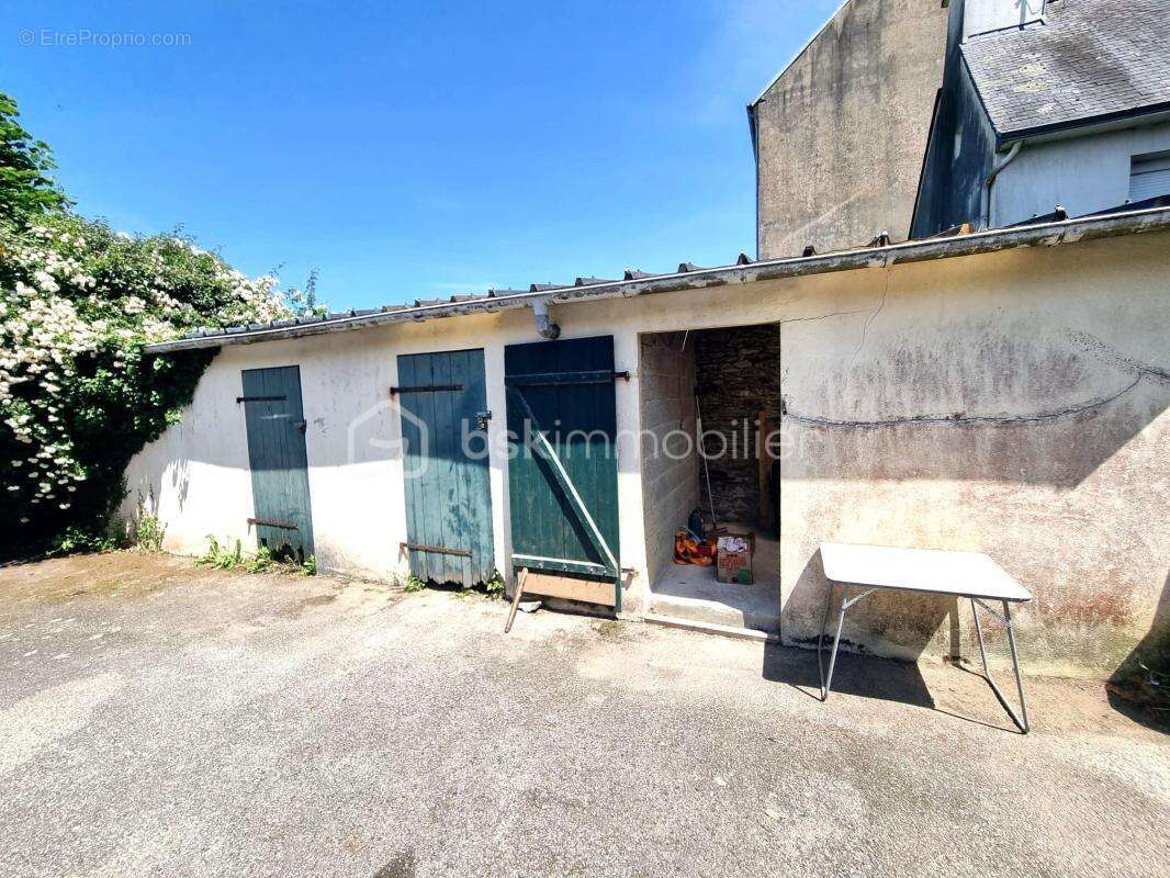 Appartement à CARHAIX-PLOUGUER