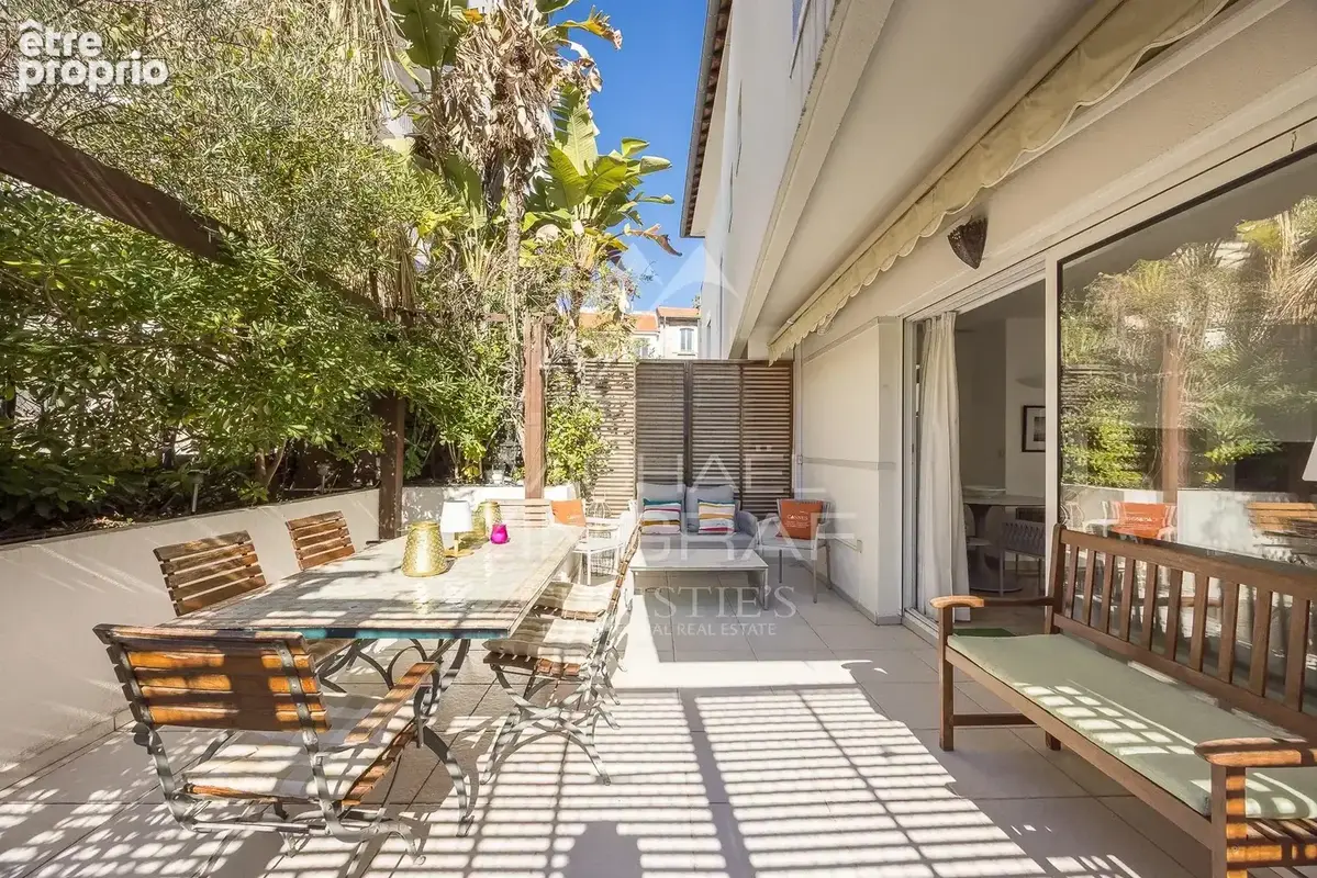 Cannes - Basse Californie - villa triplex au calme absolu - photo 2