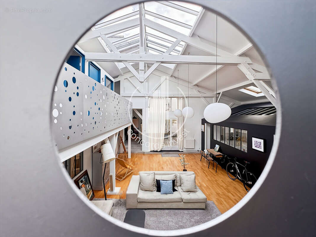 Appartement à PARIS-20E