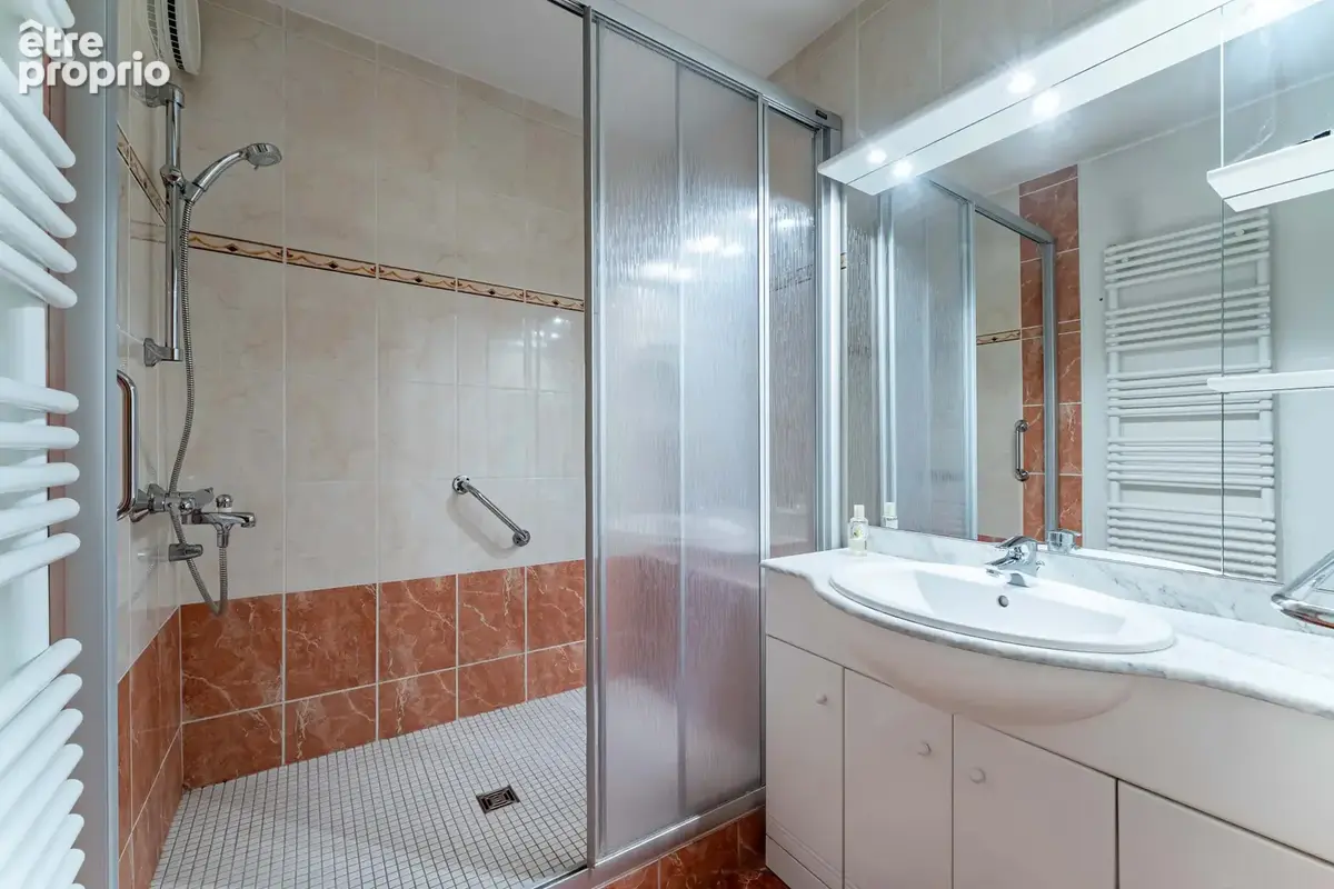 T4 de 100m2, trois chambres, au cœur du point du jour. - photo 20