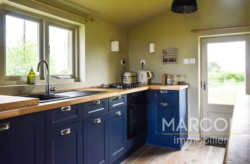 Maison à DUN-LE-PALESTEL