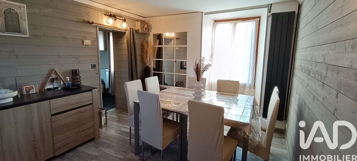 Photo 2 - Maison à FERE-EN-TARDENOIS