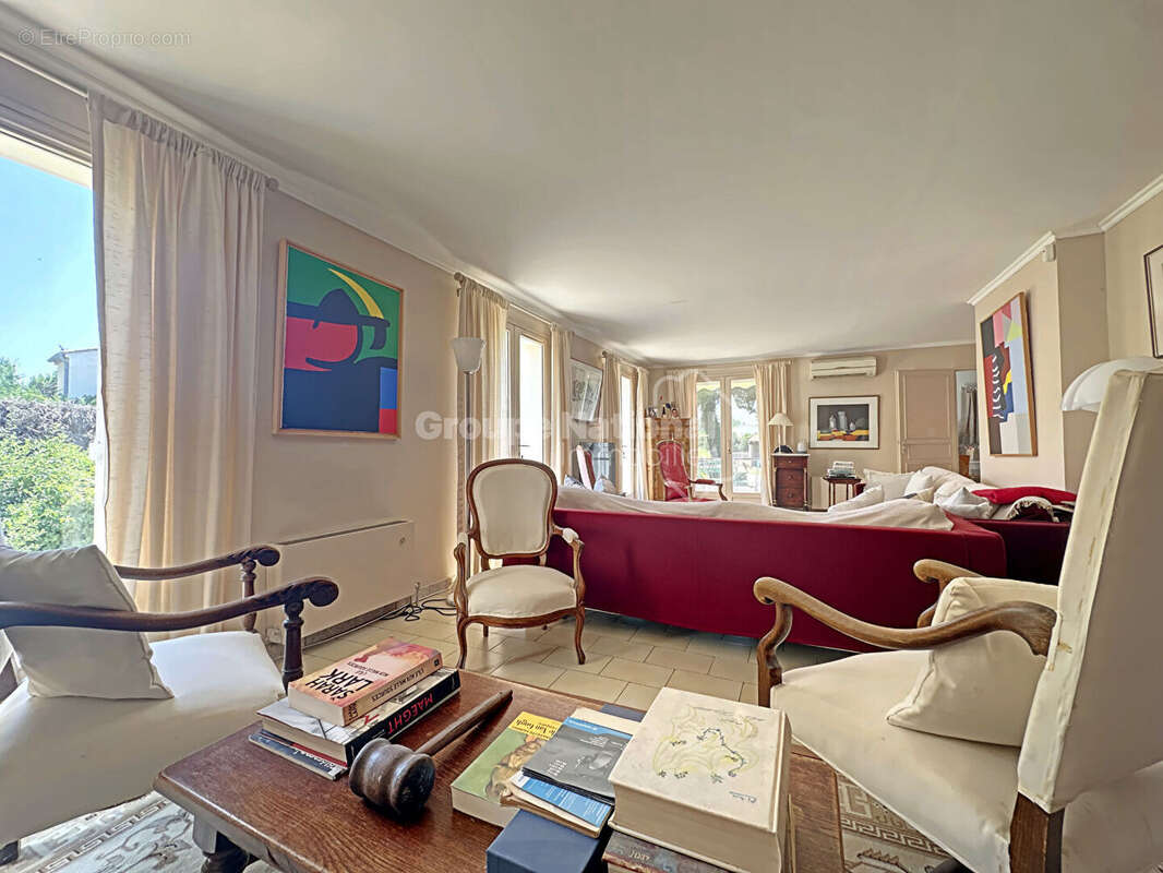 A vendre Villa T5 Fourques (Gard) - photo 6