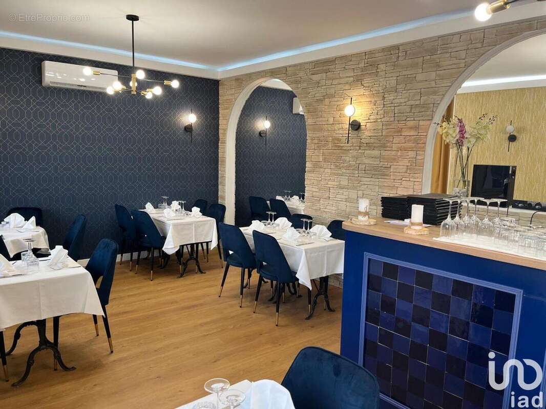 Photo 5 - Commerce à LA FRETTE-SUR-SEINE