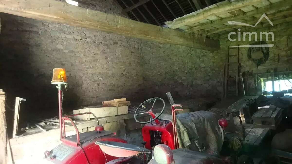 St georges la pouge - photo 6