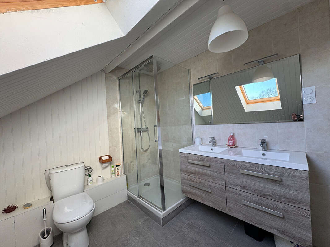 A vendre Maison bourgeoise 242 m²  Jardin 506 m²  Centre-ville de Melun - photo 16