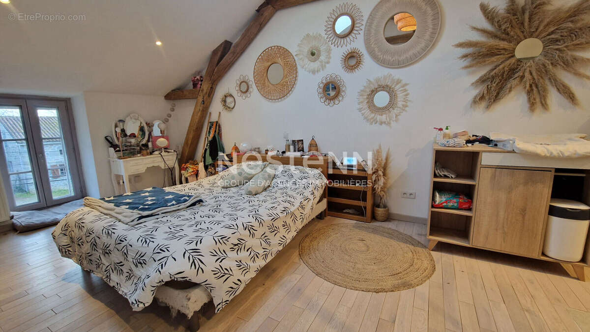 Maison à ABJAT-SUR-BANDIAT