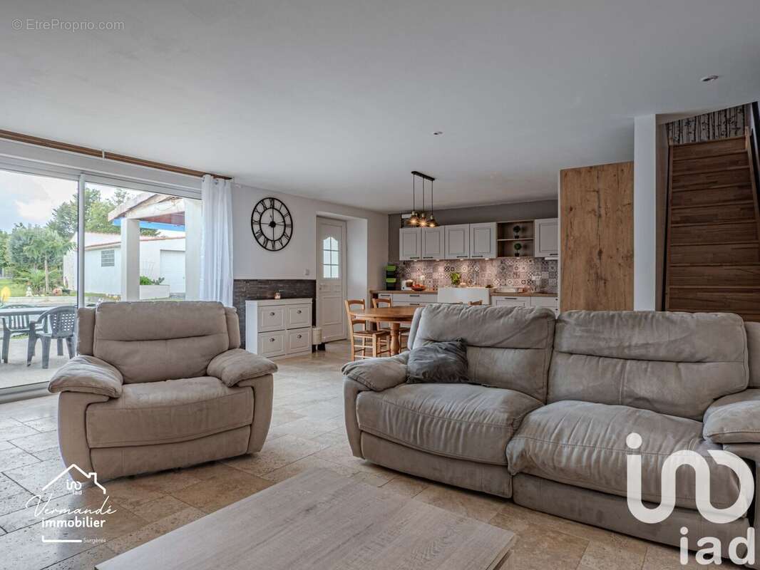 Photo 9 - Maison à SURGERES