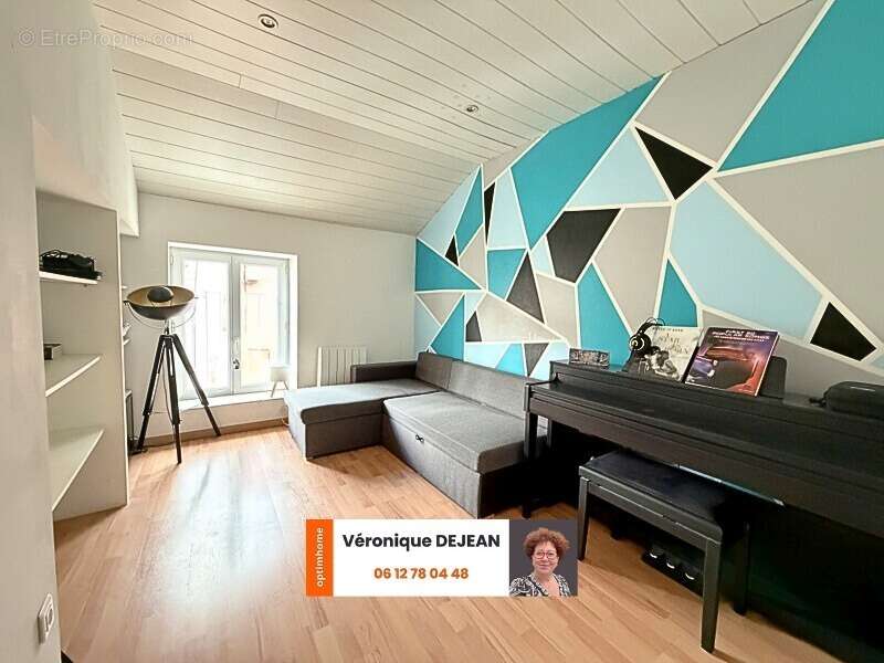 Maison 102 m²–Les Martres-de-Veyre (63)-4 chambres-3 chambres, bureau–155 000 € - photo 9