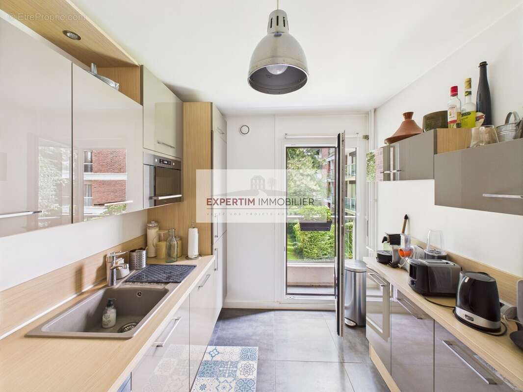 Appartement à JOUY-EN-JOSAS