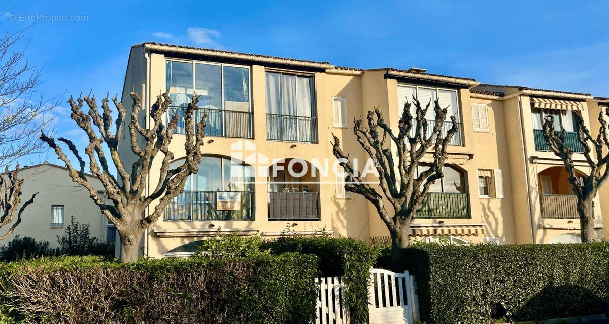 Appartement à LA LONDE-LES-MAURES