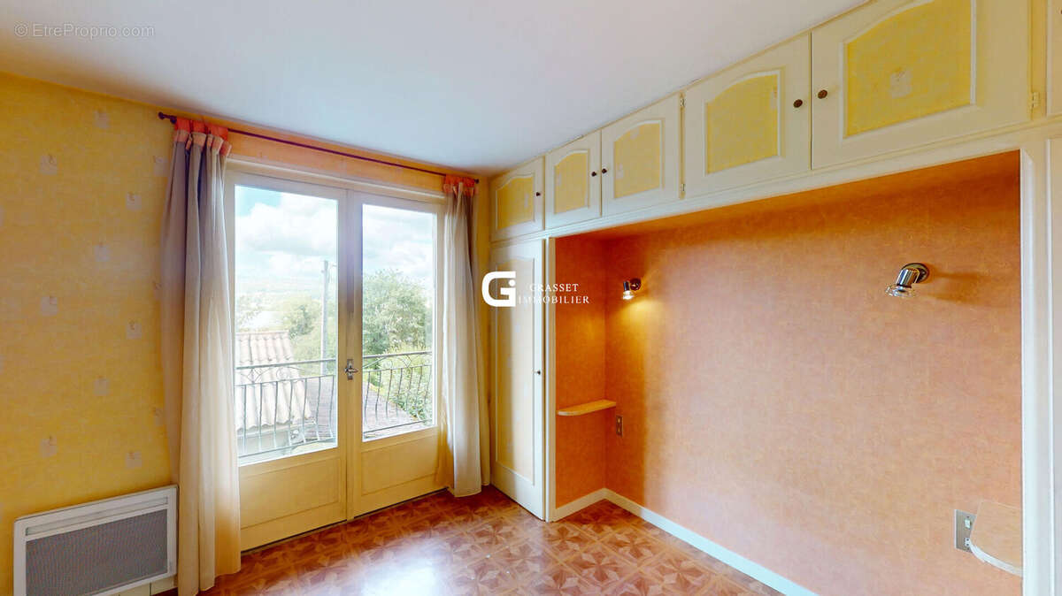 Maison à OYONNAX