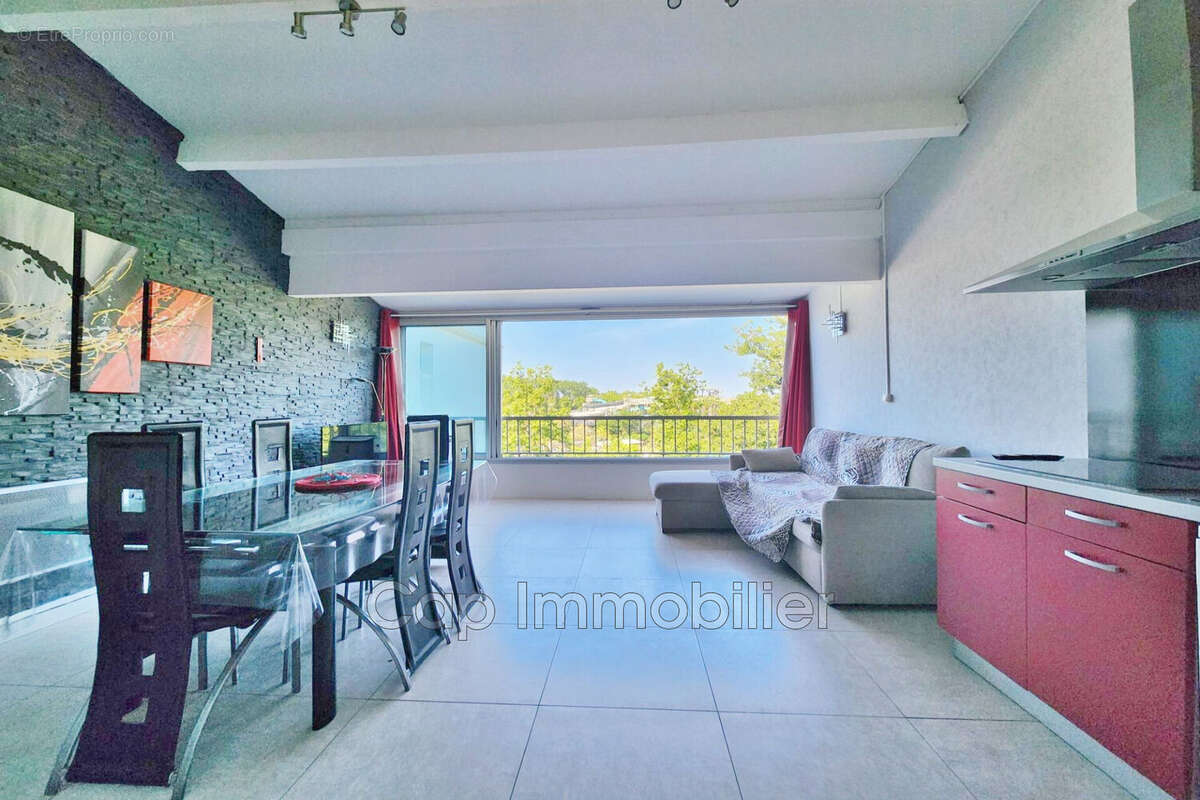 Appartement 48 m² à Agde  - photo 2