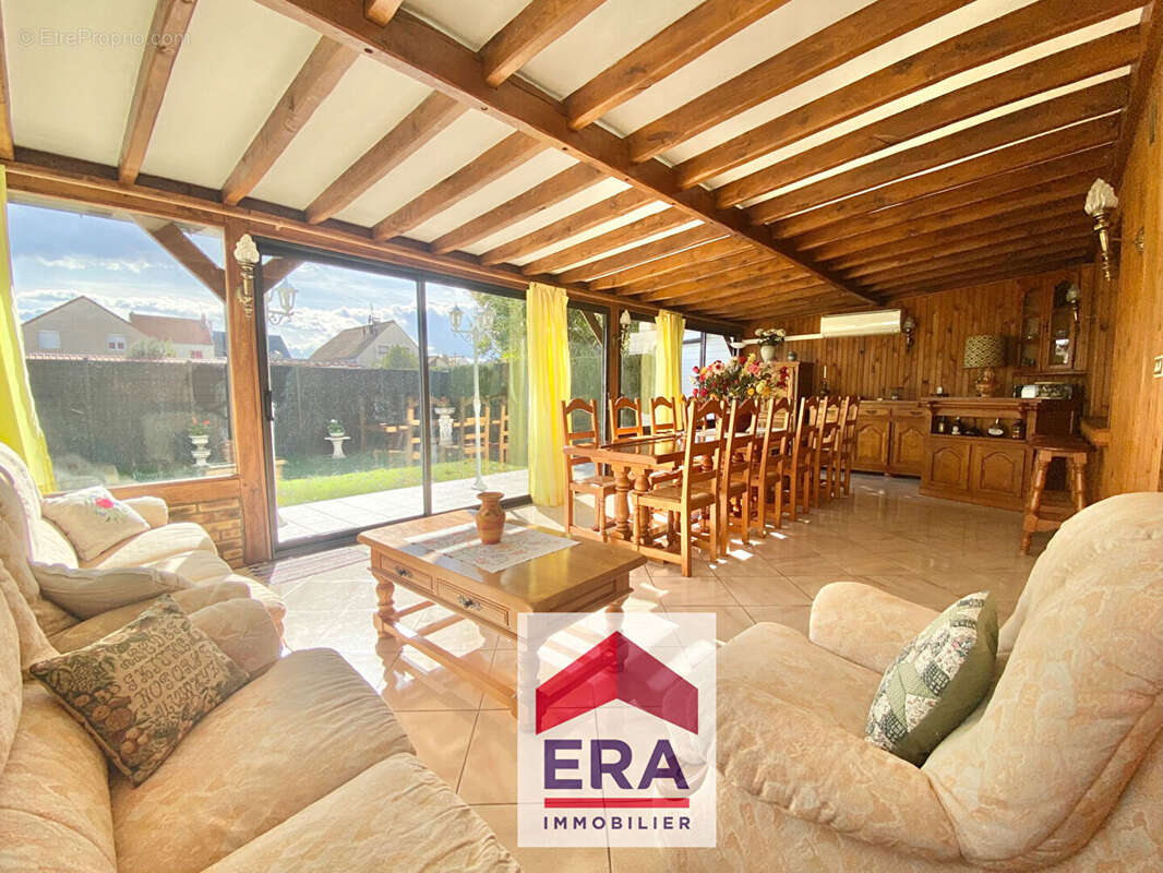 Maison à SARTROUVILLE