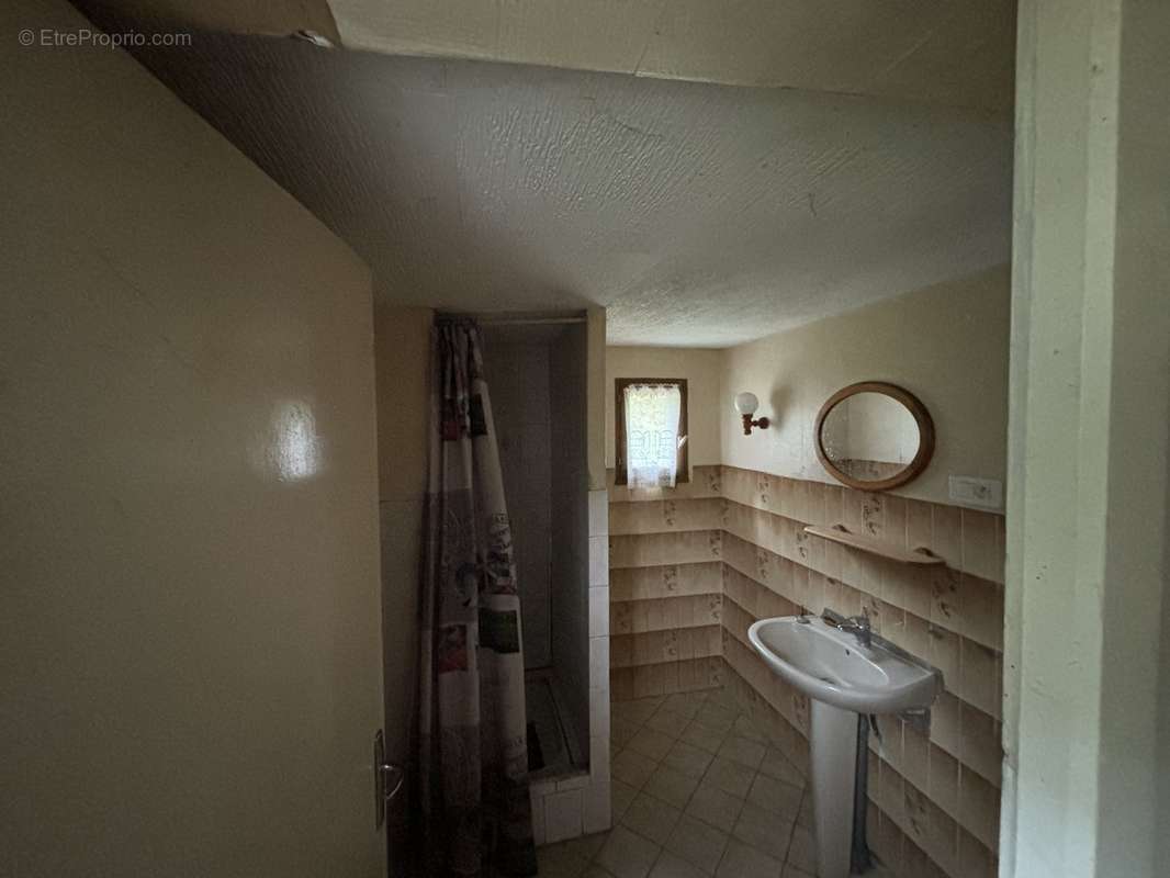 Maison à REMAUCOURT