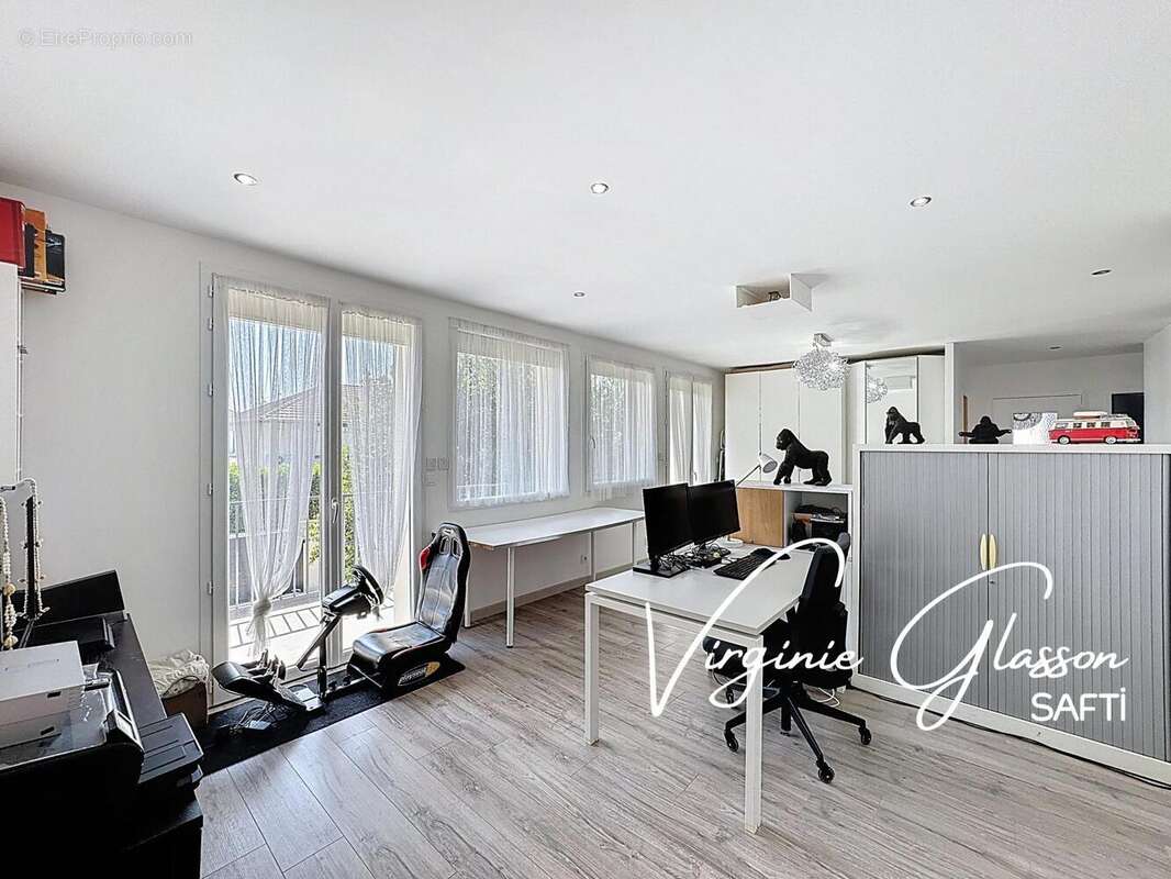 Photo 5 - Maison à SAINT-BONNET-DE-MURE