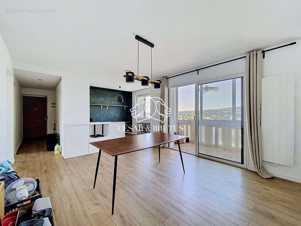 Appartement 73 m² à Caluire-Et-Cuire  - photo 6