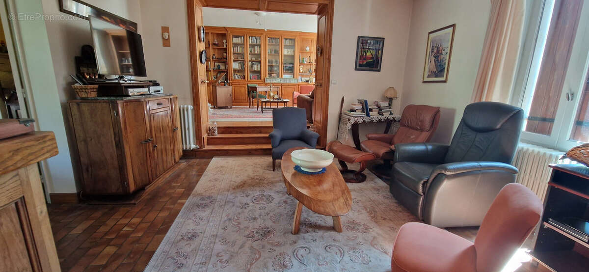 Maison à BAZAS